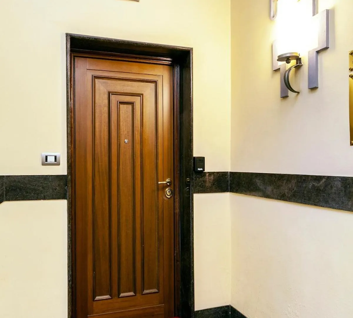 Bilocale Con Wifi In Palazzo Storico, A 5 Minuti Dal Duomo Zona San Babila - Tribunale Μιλάνο 0*,